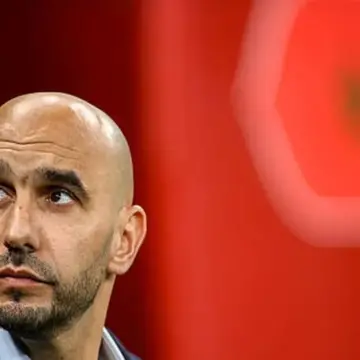 الركراكي وتشافي ضمن قائمة الاتحاد السعودي لخلافة رينارد بعد رباعية مصر.